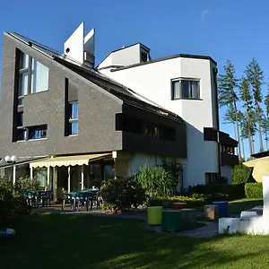 Leitgebhof Guest house Innsbruck